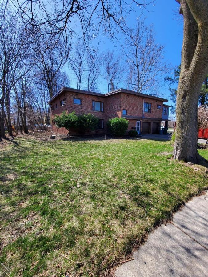 Large 7br,4ba, Short Walk To Holiday home *
