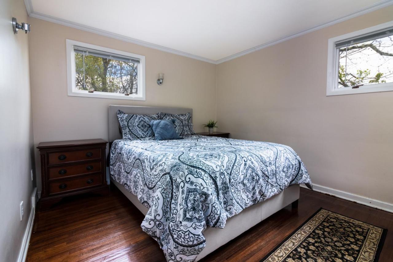 Large 7br,4ba, Short Walk To Holiday home *